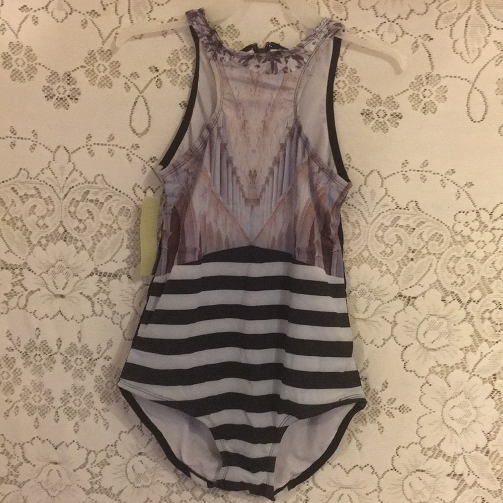 Kingdom & State Ladies 1 Pc Swimsuit NEW Size Small & X Small Cathedral Design